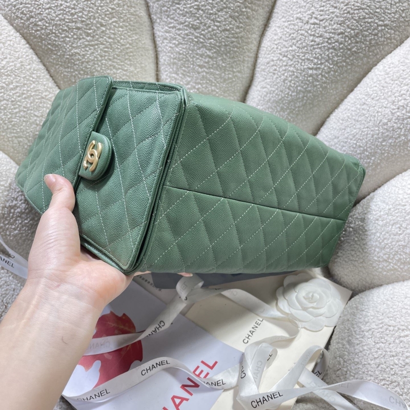 Ch**el 25c hobo bags